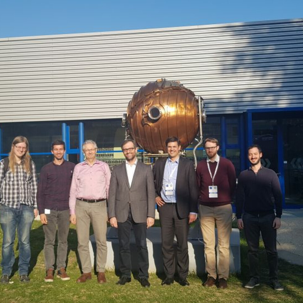 CERN CollSpotting Group with CERN KT Officer Benjamin Frisch (middle) and Permedio members Stefan Wöhrer (3rd from the right) and Stefan Sagl (2nd from the right)