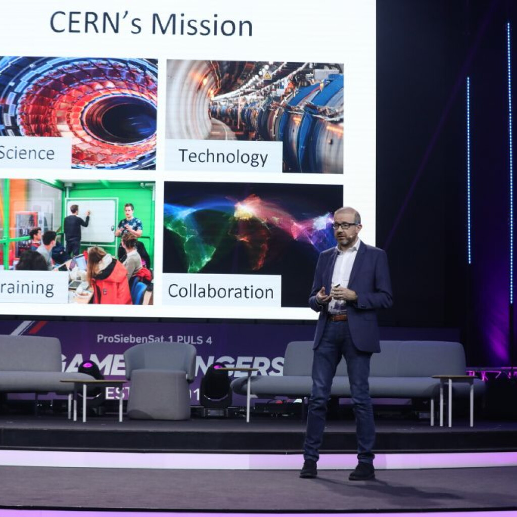 G. Anelli presents CERN’s Mission in front of the public